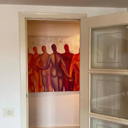 Arte Apartment
