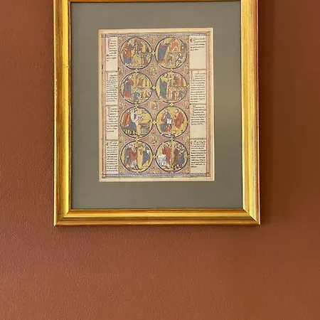 Arte Apartment