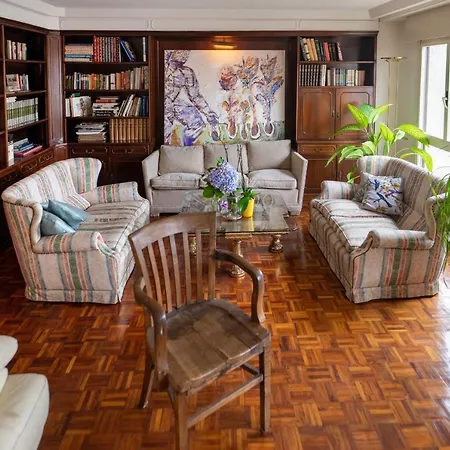 Arte Apartment *